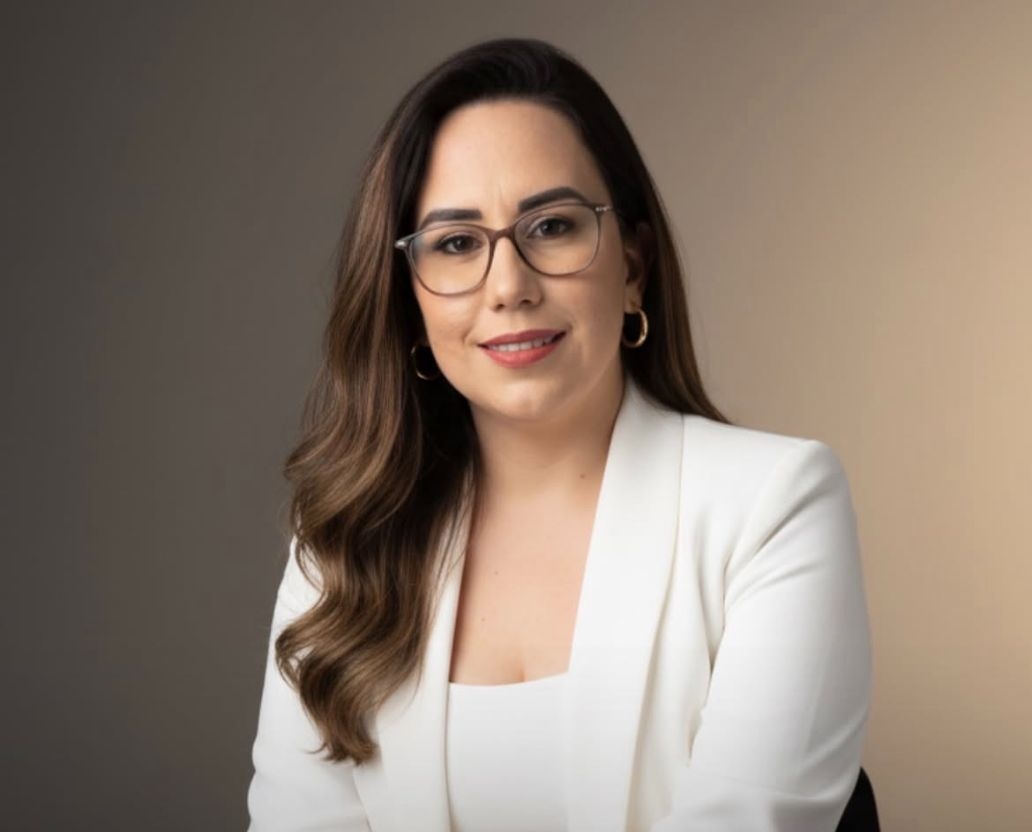 Dra. Thaís Meirelles